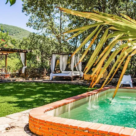 Nice In With Wifi, 4 Bedrooms And Outdoor Swimming Pool Candeleda
