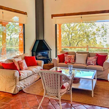 Nice In With Wifi, 4 Bedrooms And Outdoor Swimming Pool * Candeleda